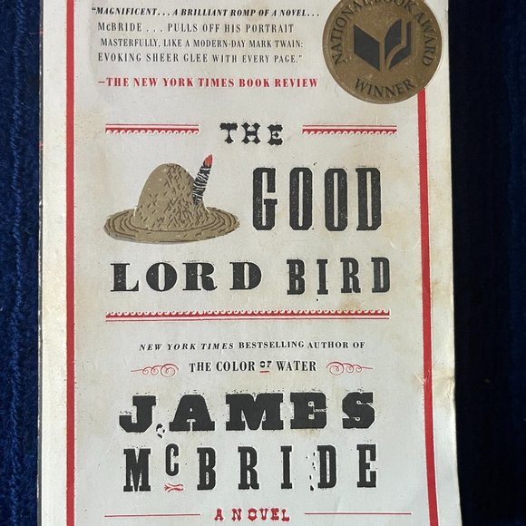 7 Used Paperback Books! (please message or bundle for individual titles) - Picture 3 of 14